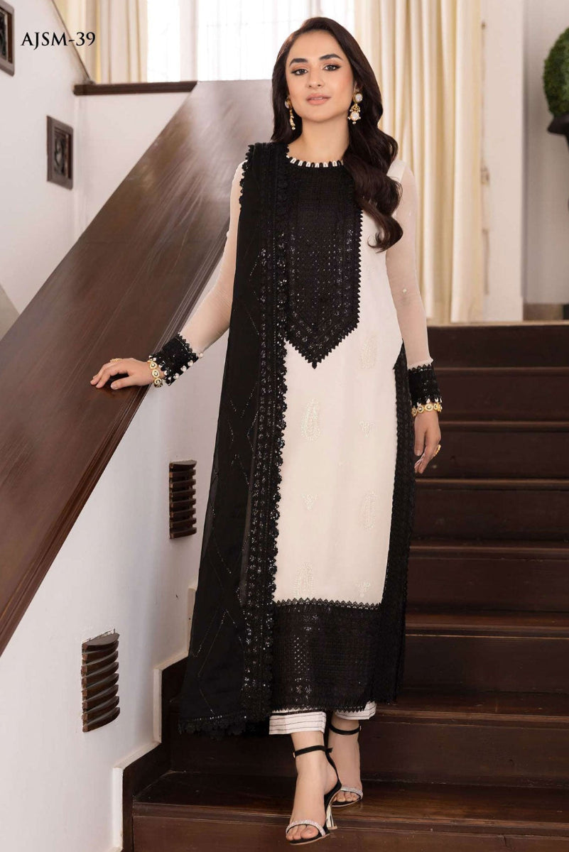 Embroidered Chiffon 3-Piece Suit – Black Elegance